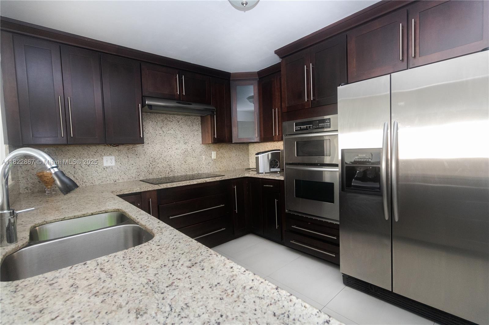 Property photo # 0