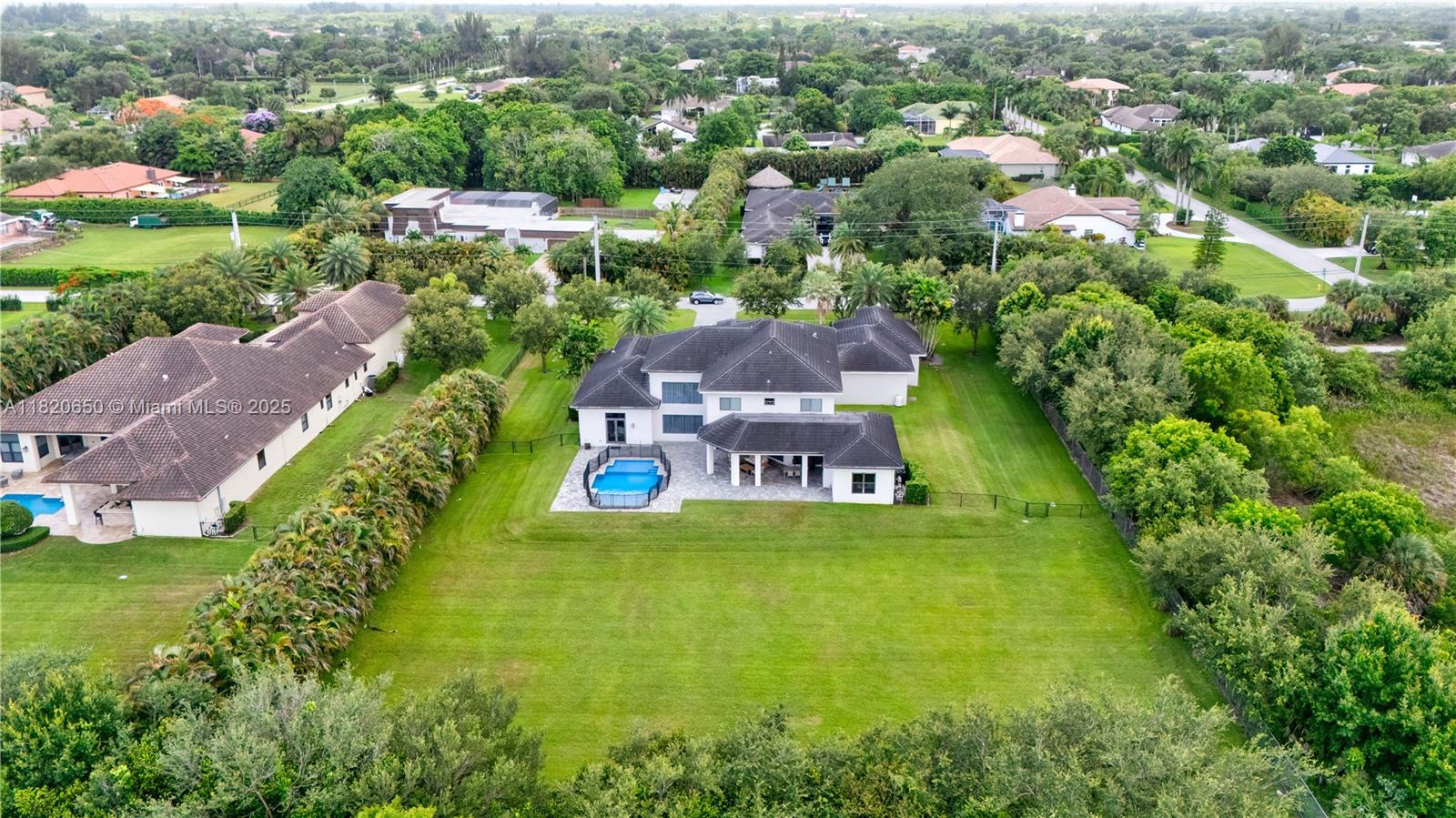11901 NW 12th St, Plantation, Florida image 2
