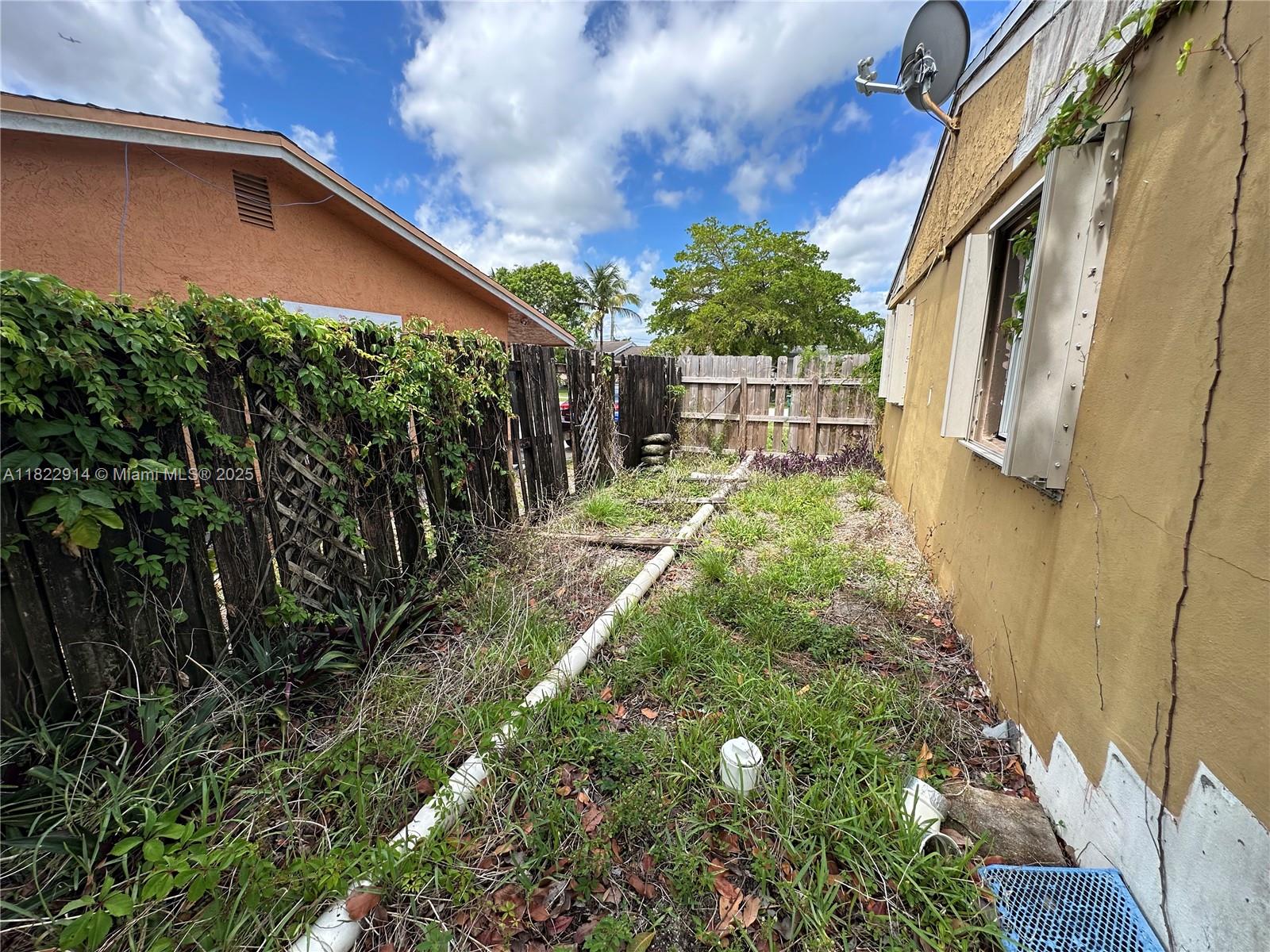 2260 SW 42nd Ter, Fort Lauderdale, Florida image 14