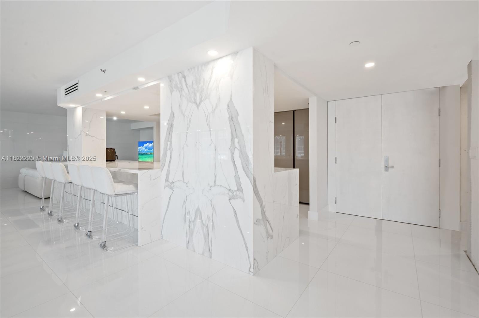 10205 Collins Ave #1504, Bal Harbour, Florida image 5