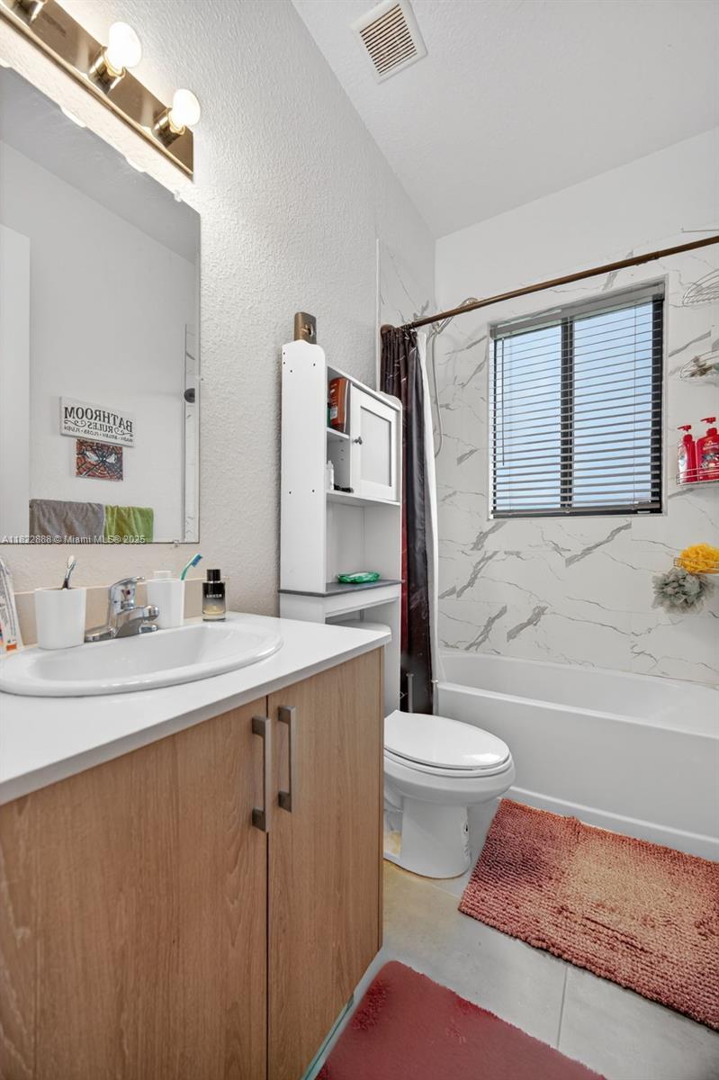32106 SW 199th Pl, Homestead, Florida image 37