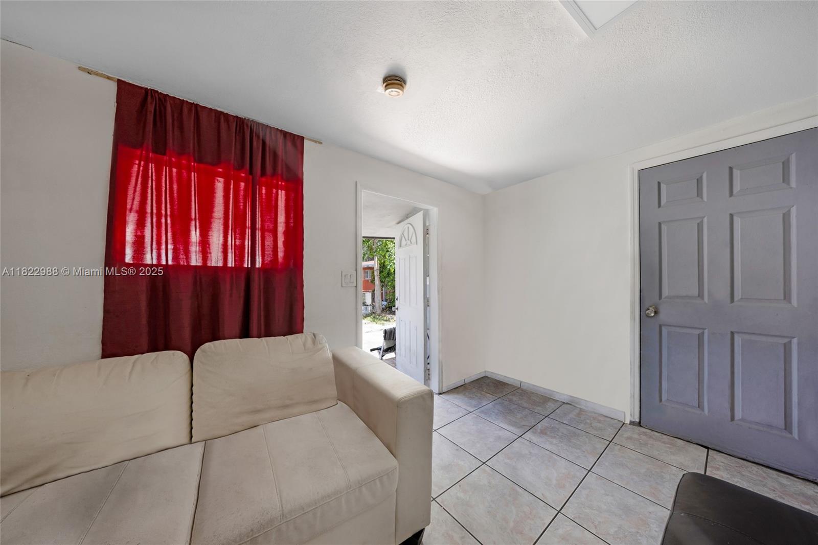 Residentialincome, Miami, Florida image 20