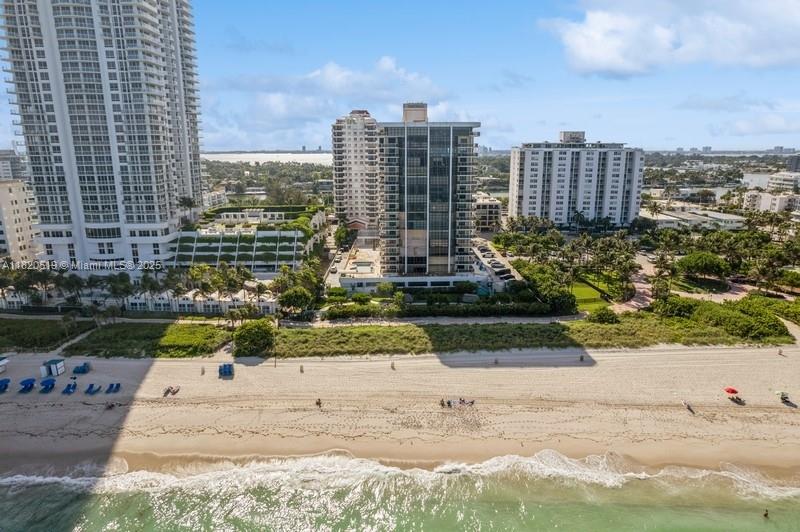 6423 Collins Ave #1605, Miami Beach, Florida image 32