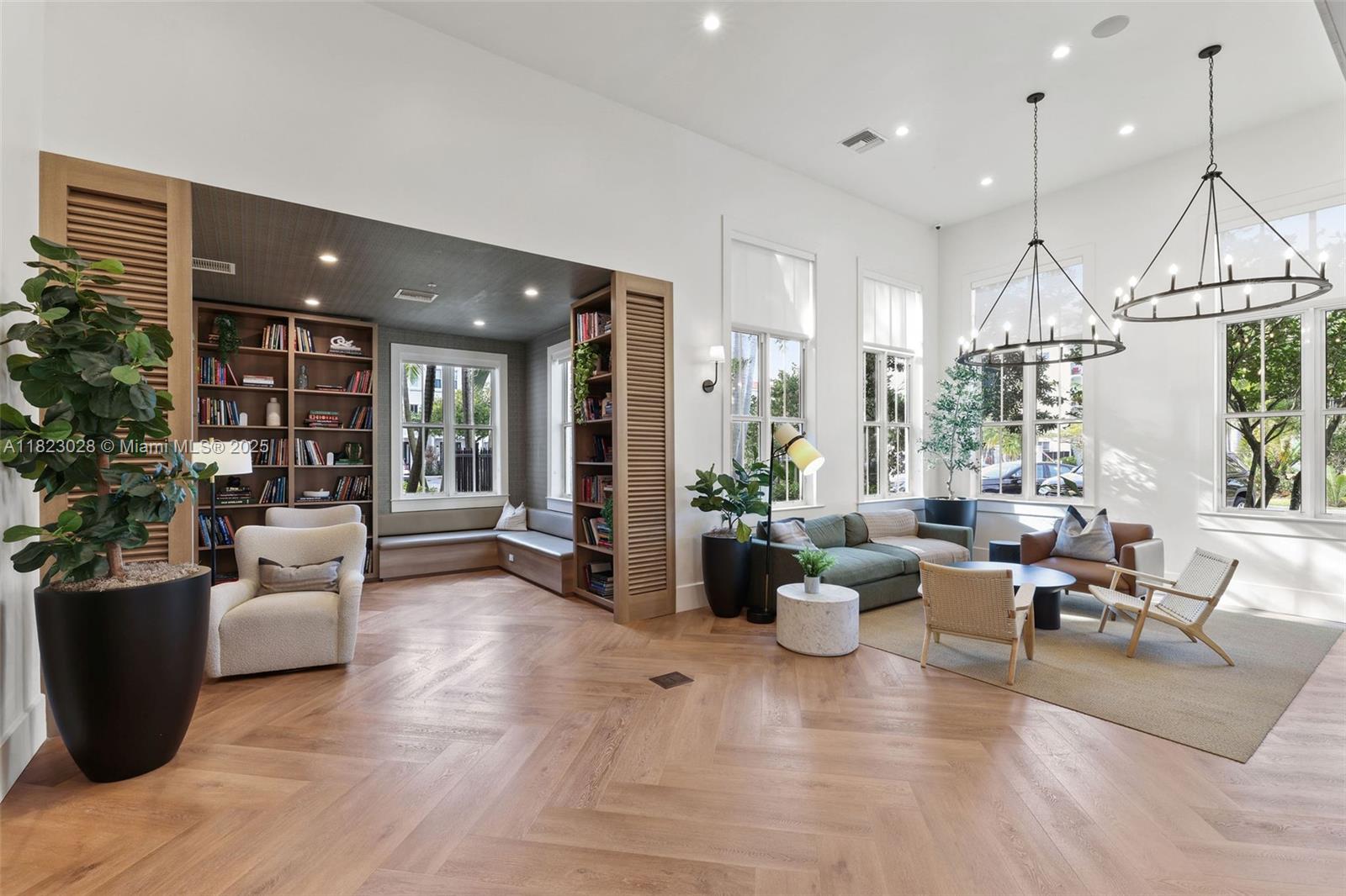 Property photo # 0