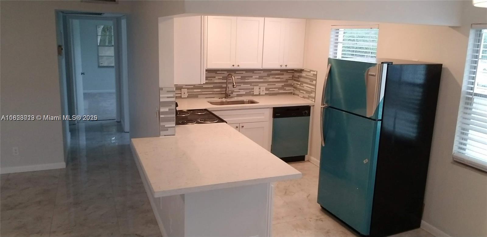 Property photo # 0