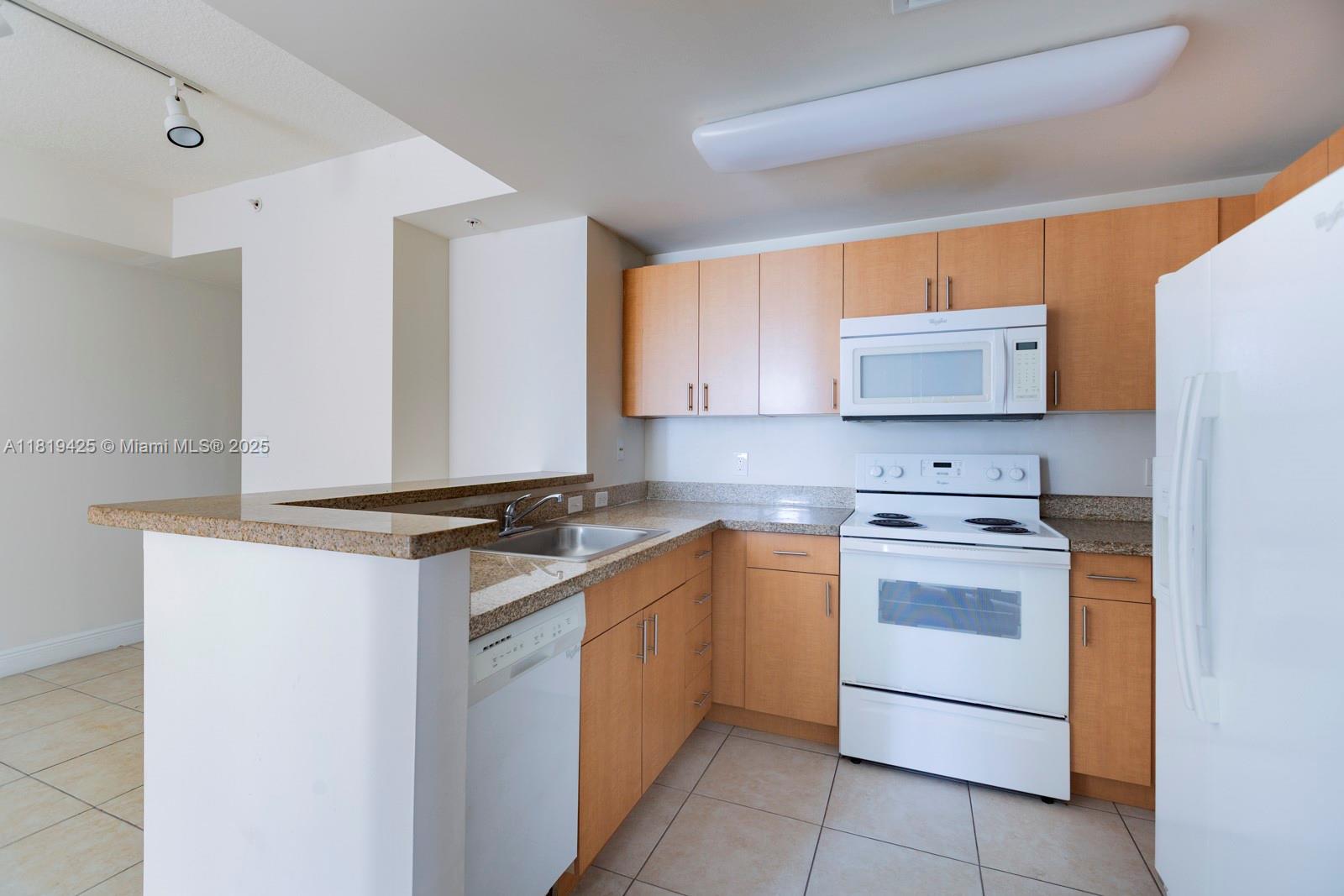 Property photo # 6