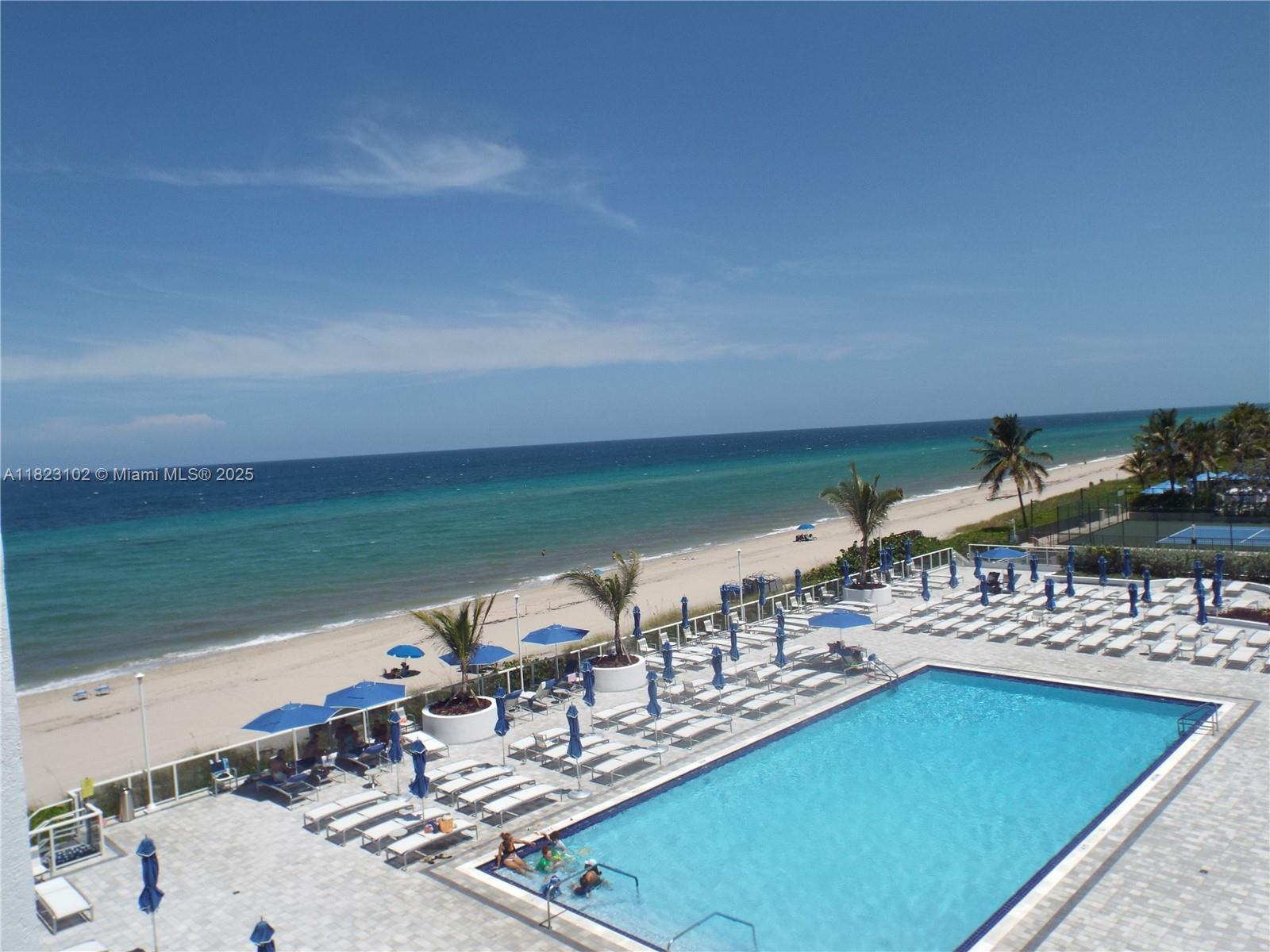 Condo for Sale in Hallandale Beach, FL