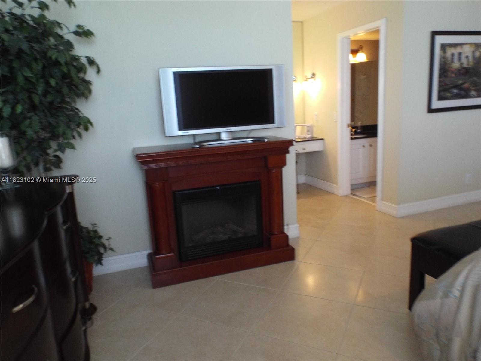 1890 S Ocean Dr #504, Hallandale Beach, Florida image 20