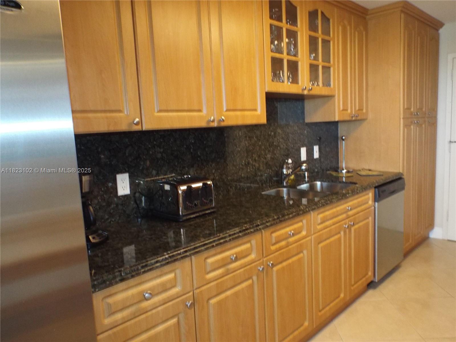 1890 S Ocean Dr #504, Hallandale Beach, Florida image 7