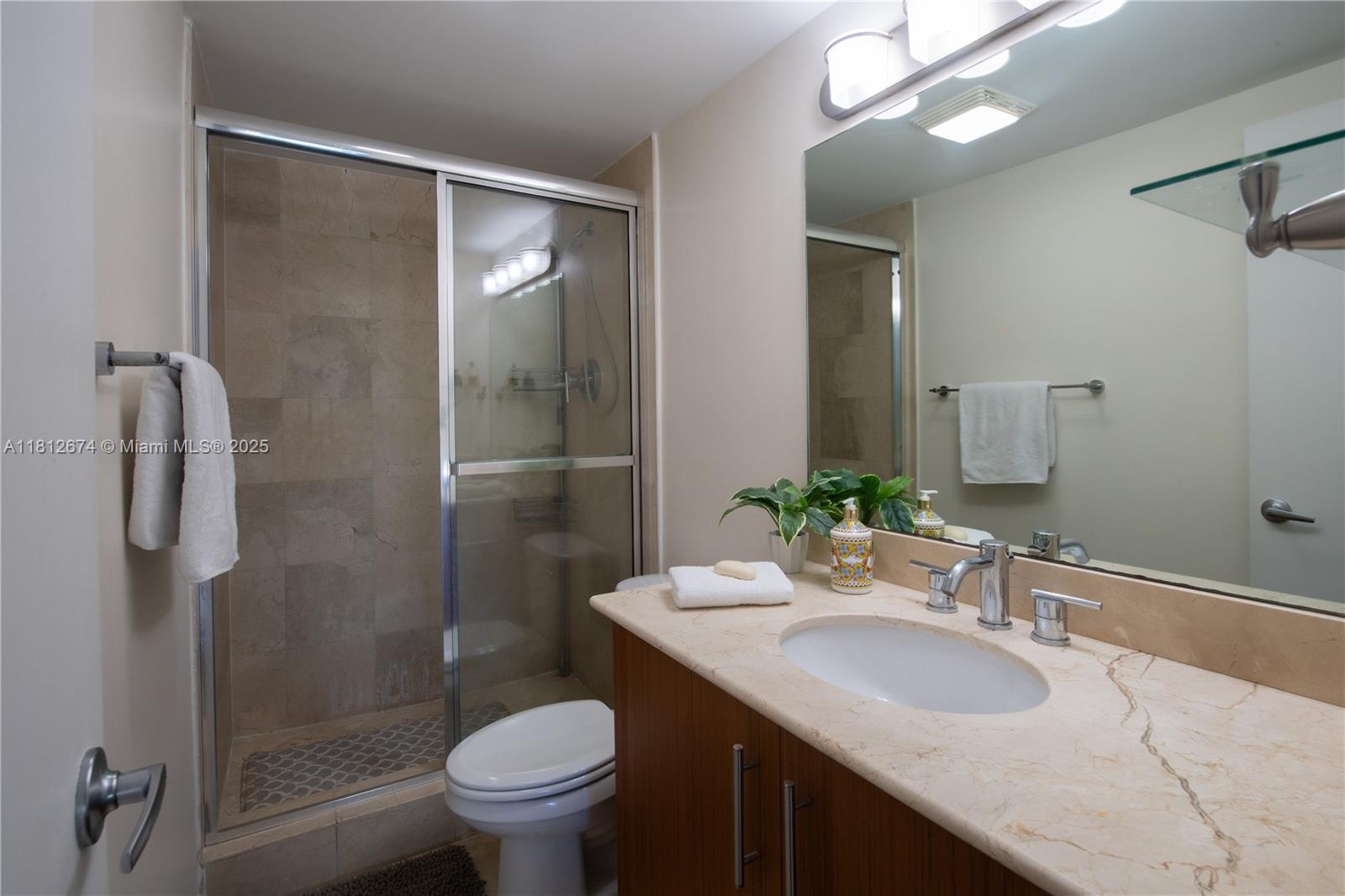 10275 Collins Ave #330, Bal Harbour, Florida image 40