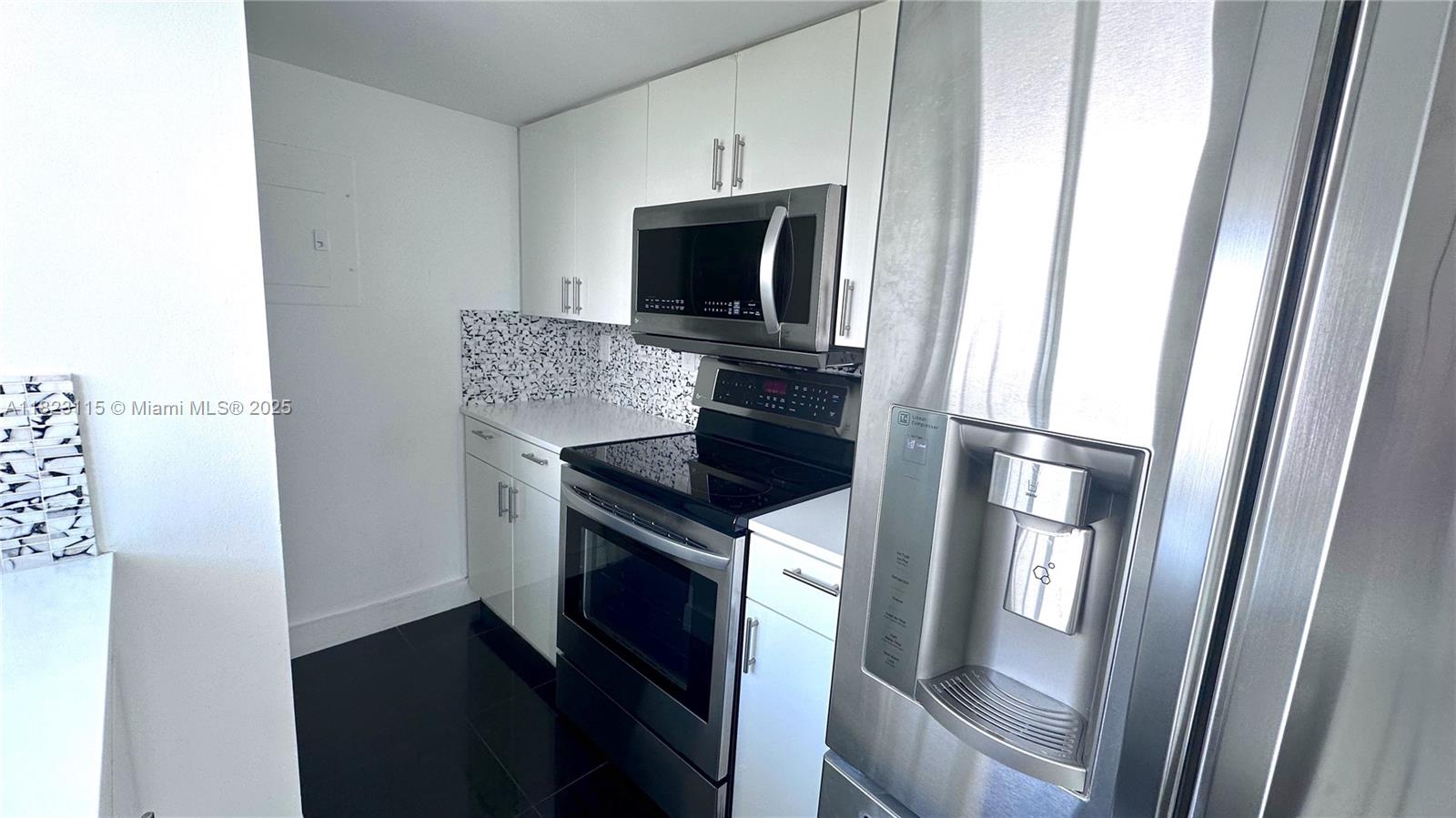 Property photo # 8