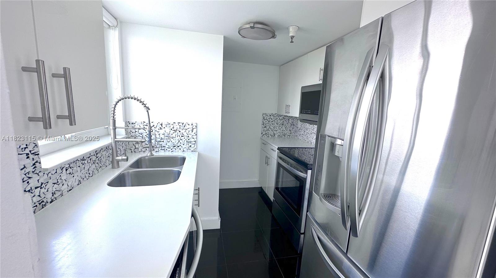 Property photo # 9