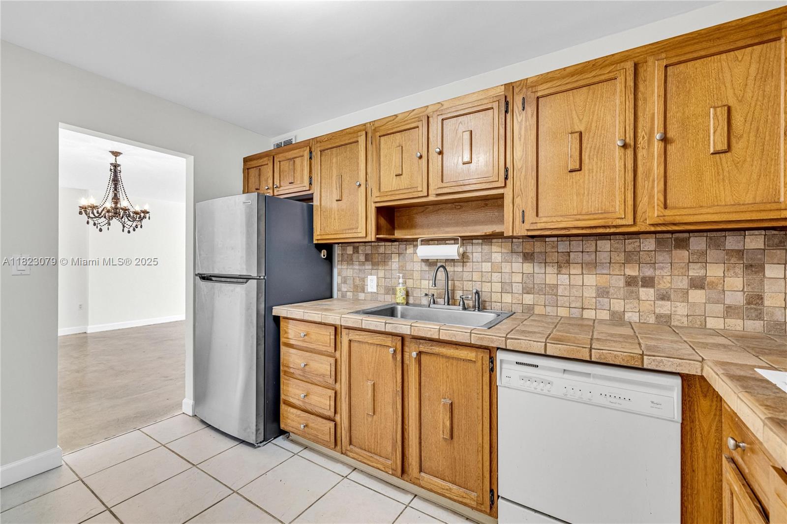 Property photo # 6