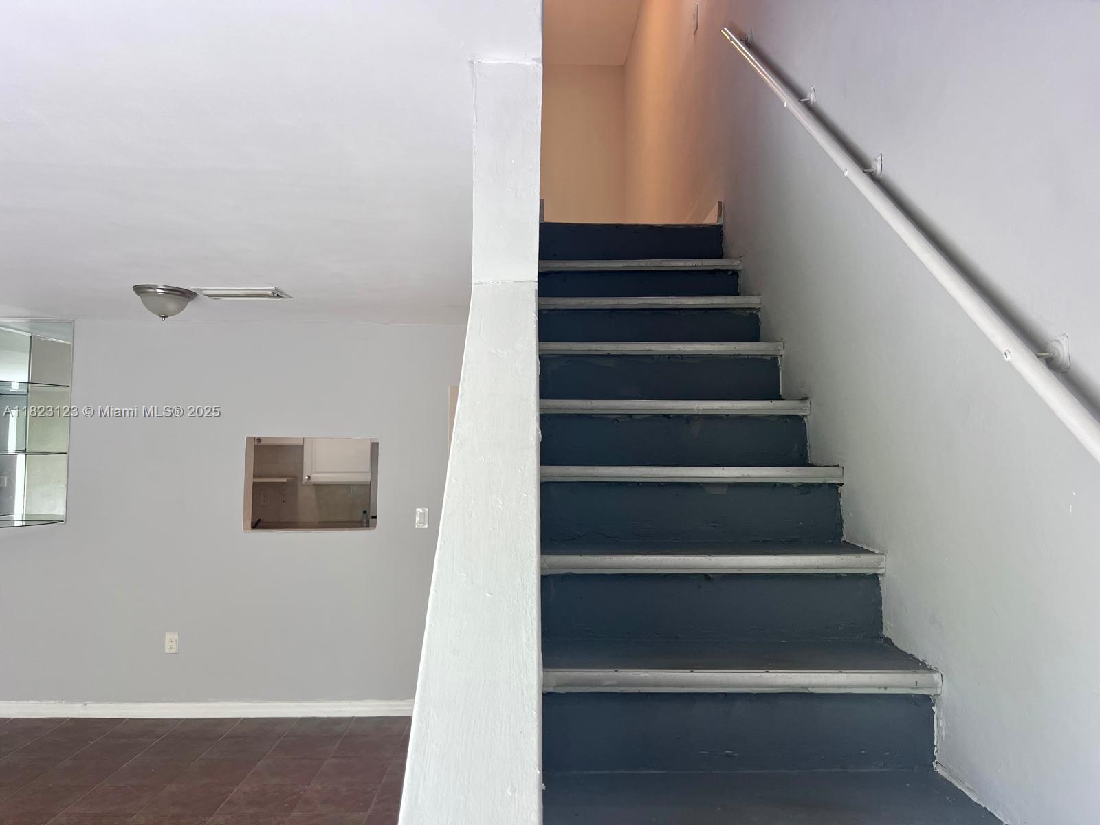 Property photo # 8