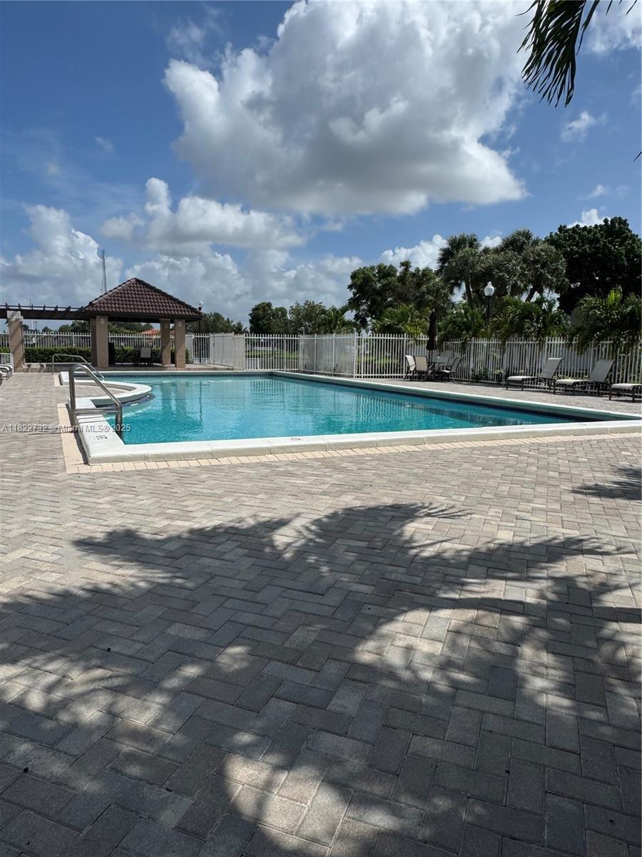 Property photo # 2