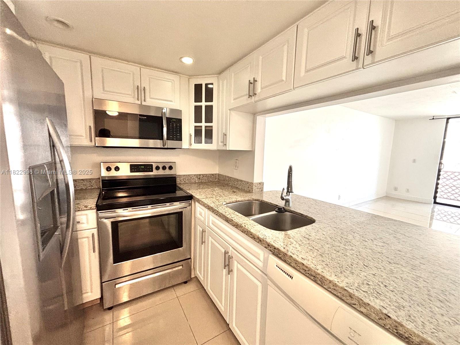Property photo # 0