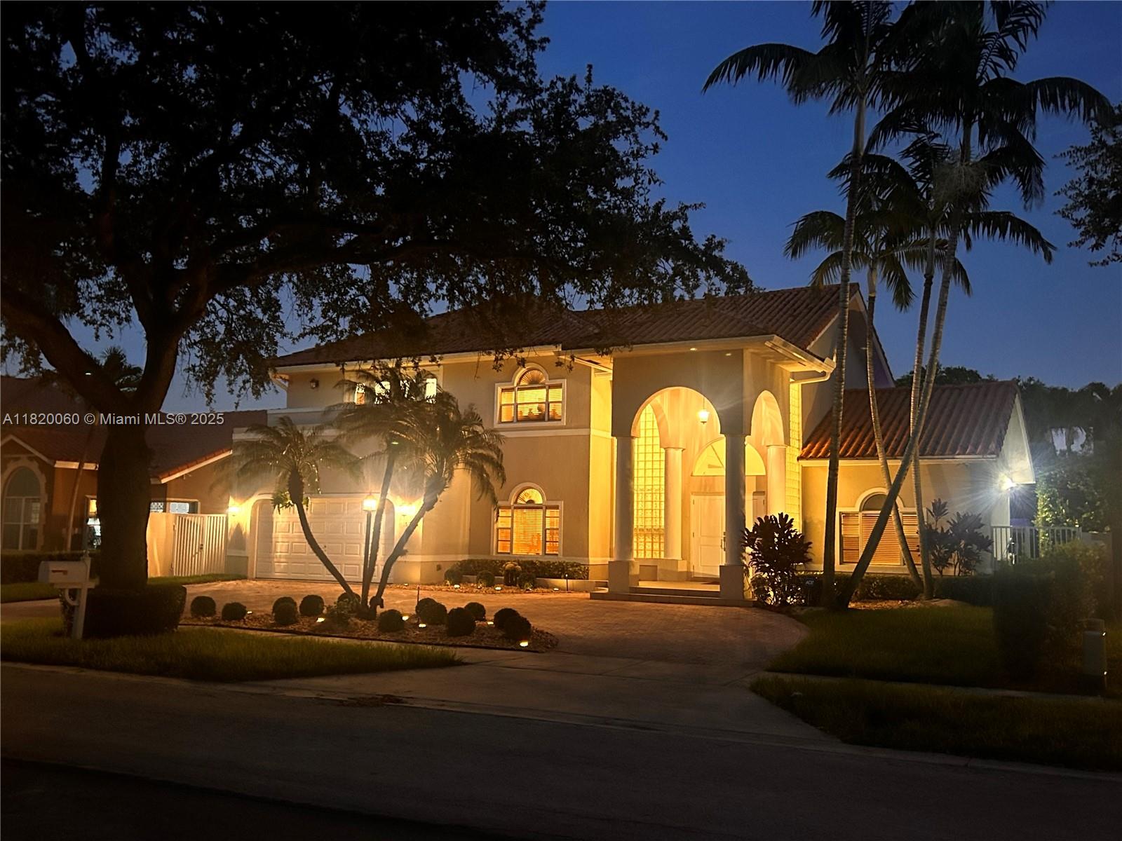 16725 NW 84th Ct, Miami Lakes, Florida image 1