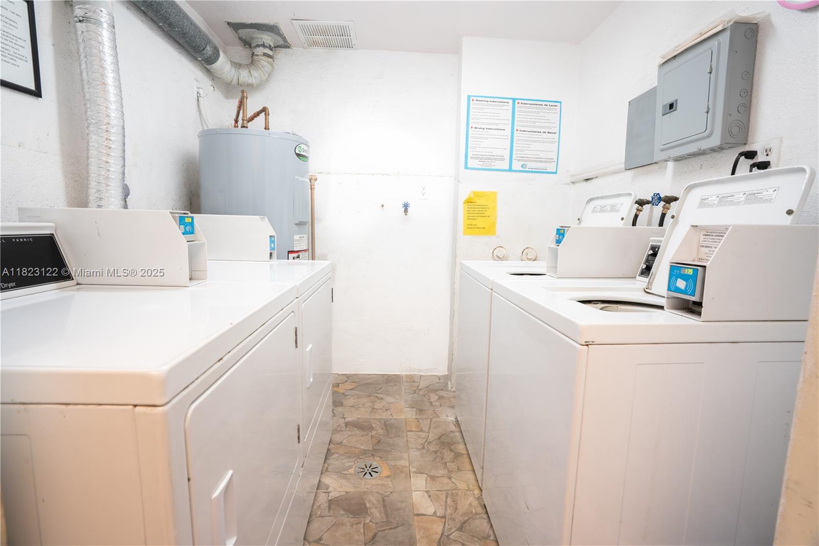 215 SE 3rd Ave #405C, Hallandale Beach, Florida image 14