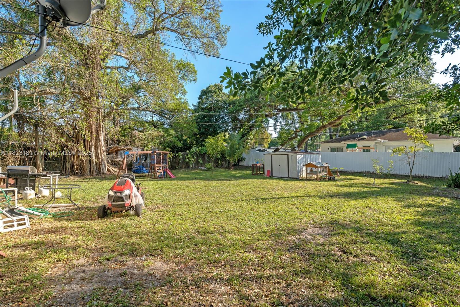 114 Marion Rd, West Park, Florida image 18