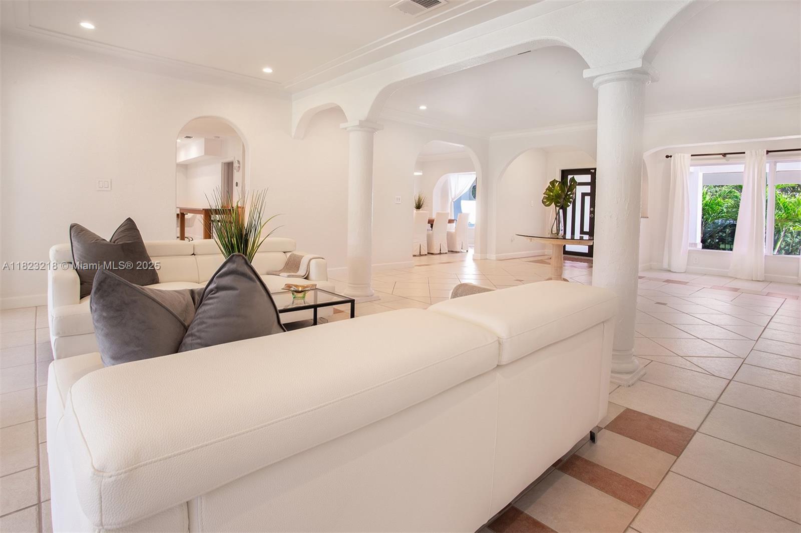 Property photo # 7