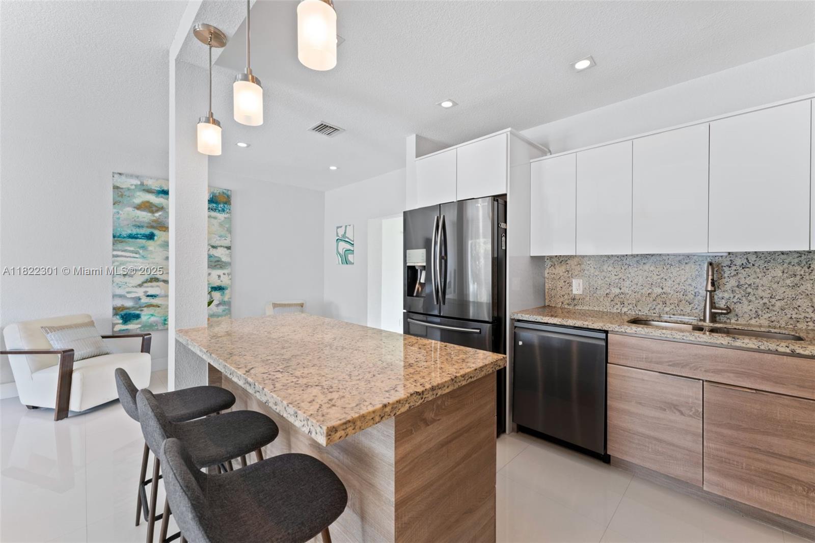 Property photo # 9