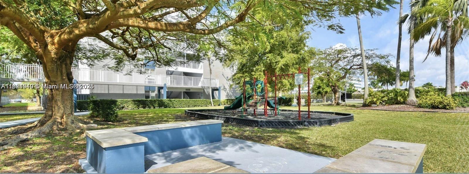 Property photo # 9