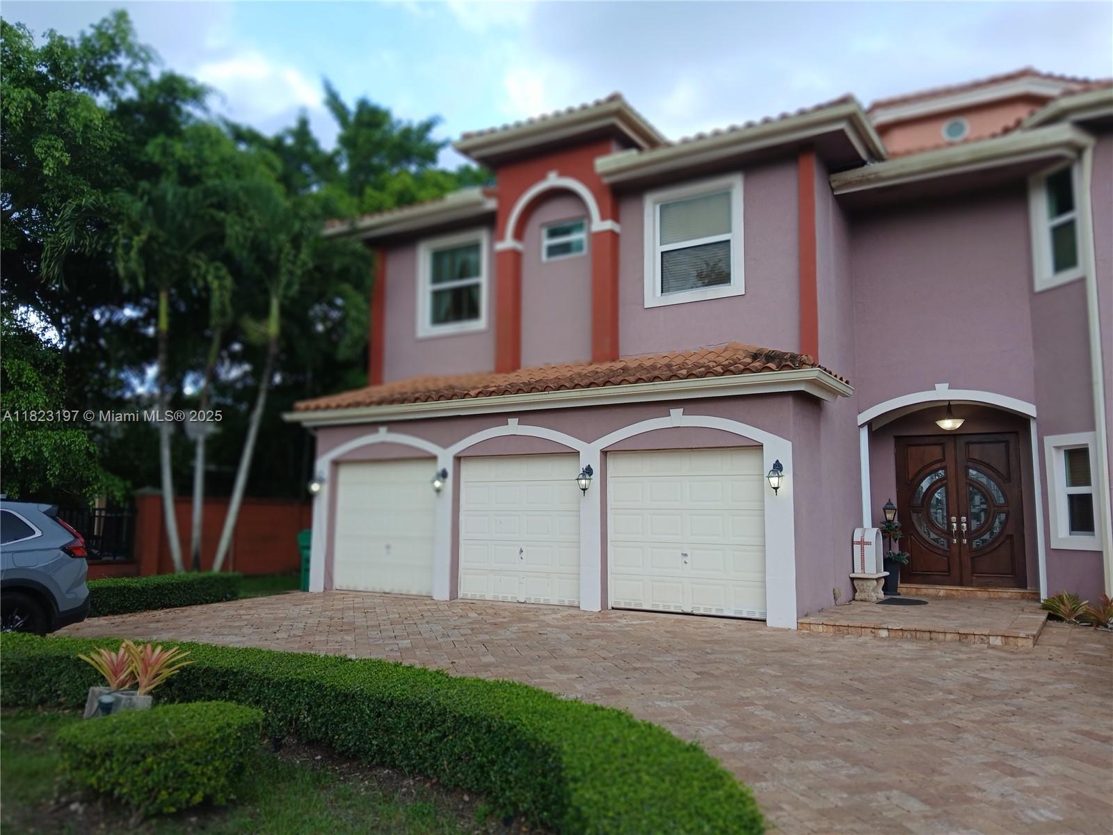 13190 6th St, Miami, Florida 33182