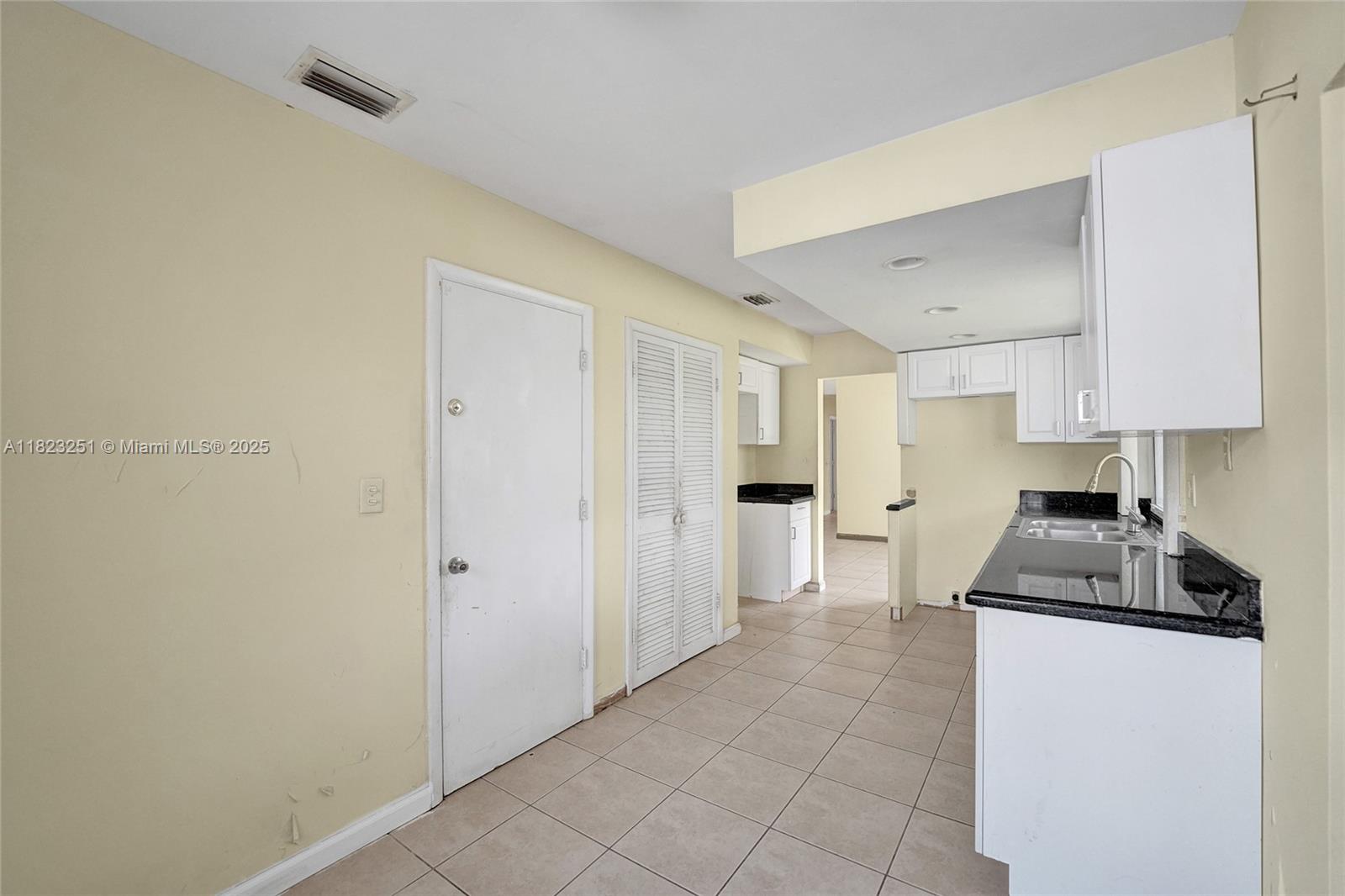 7504 Grant St, Hollywood, Florida image 25