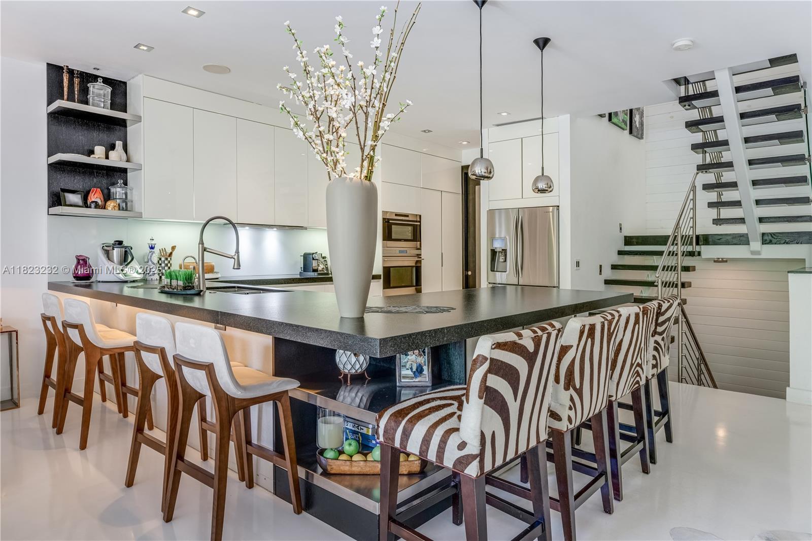 2000 S Bayshore Dr. #47, Miami, Florida image 2