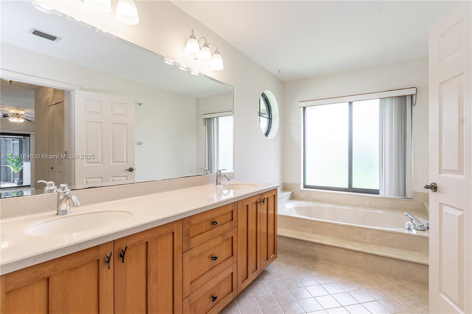 851 Altavista Ter, Davie, Florida image 17