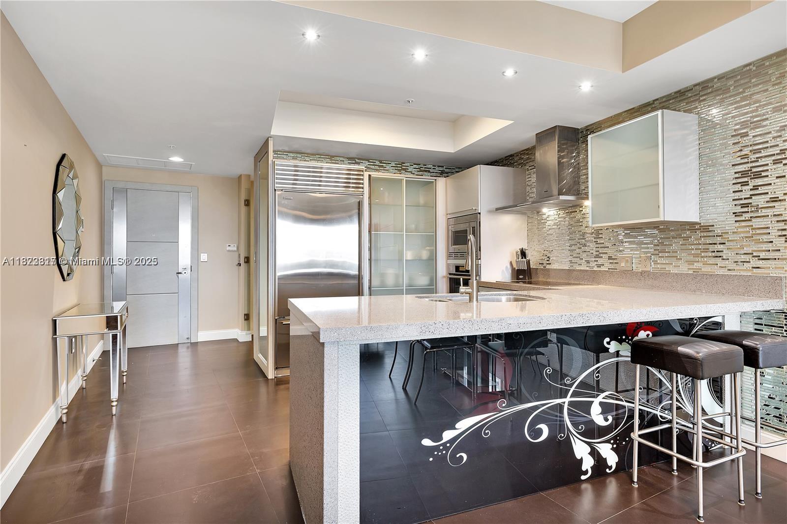 Property photo # 9
