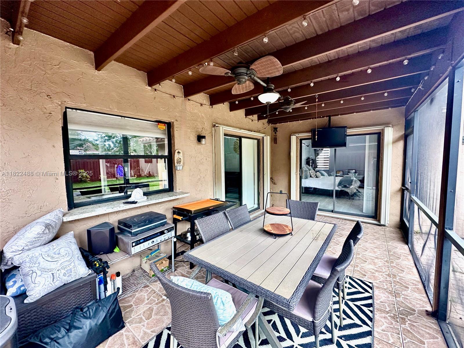 2433 NW 92nd Ave, Coral Springs, Florida image 38