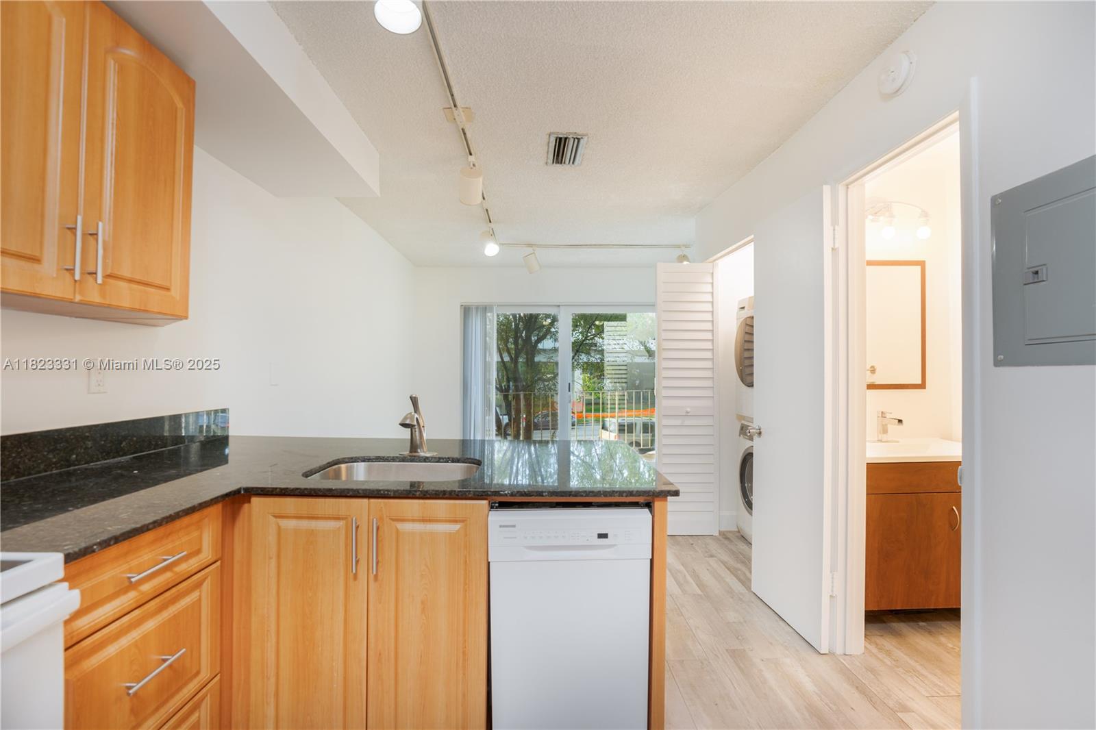Property photo # 2