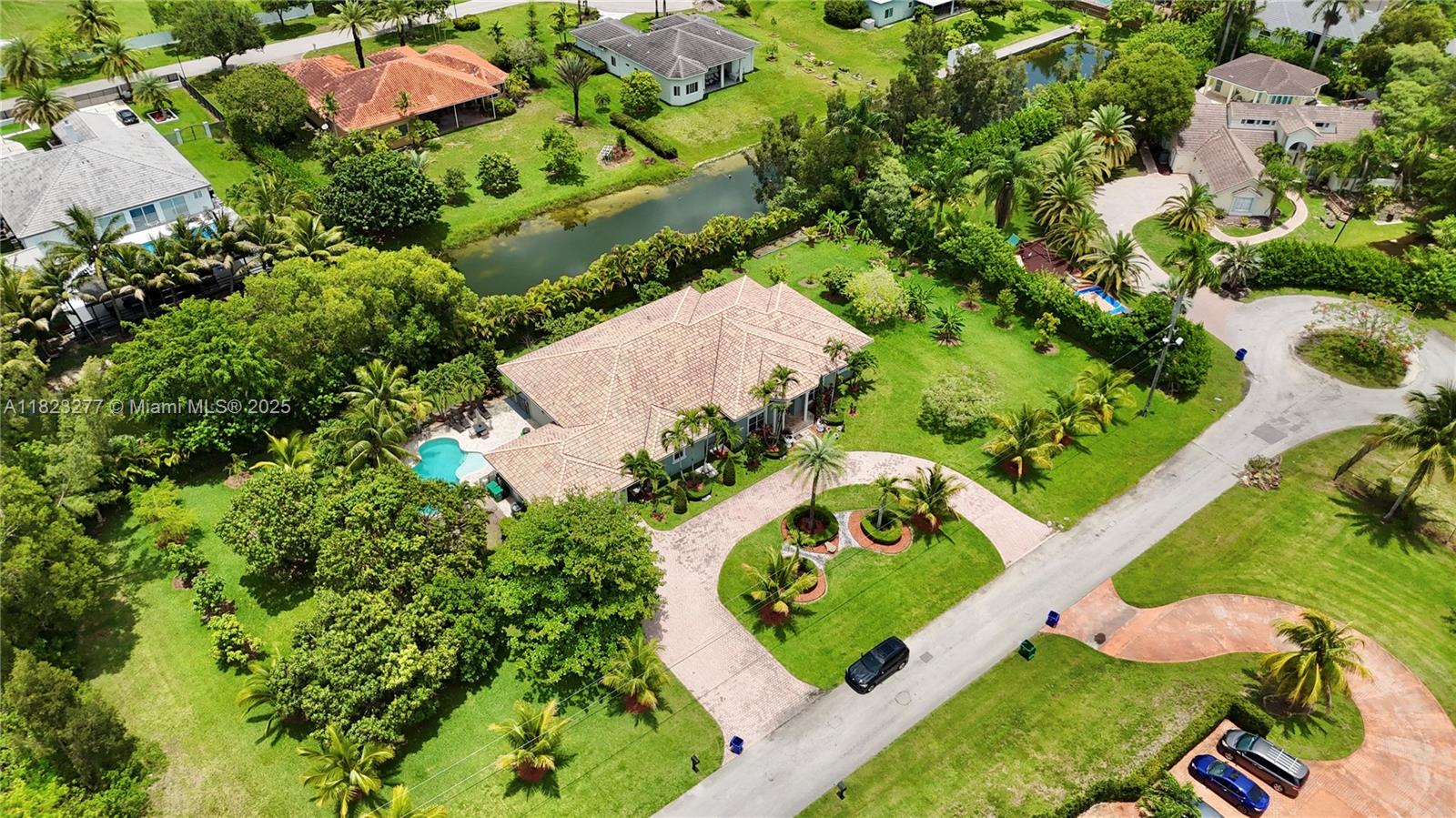 16541 SW 62nd St, Southwest Ranches, Florida image 3