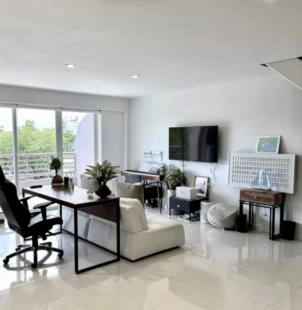 Property photo # 4