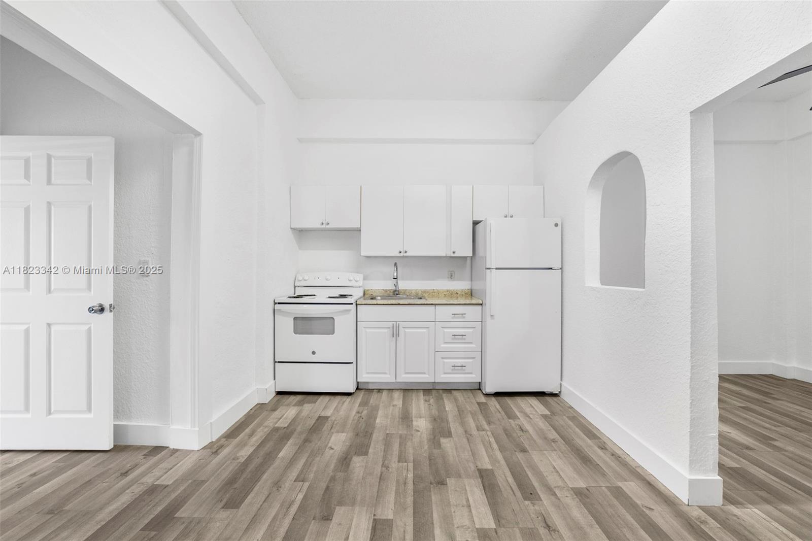 Property photo # 0