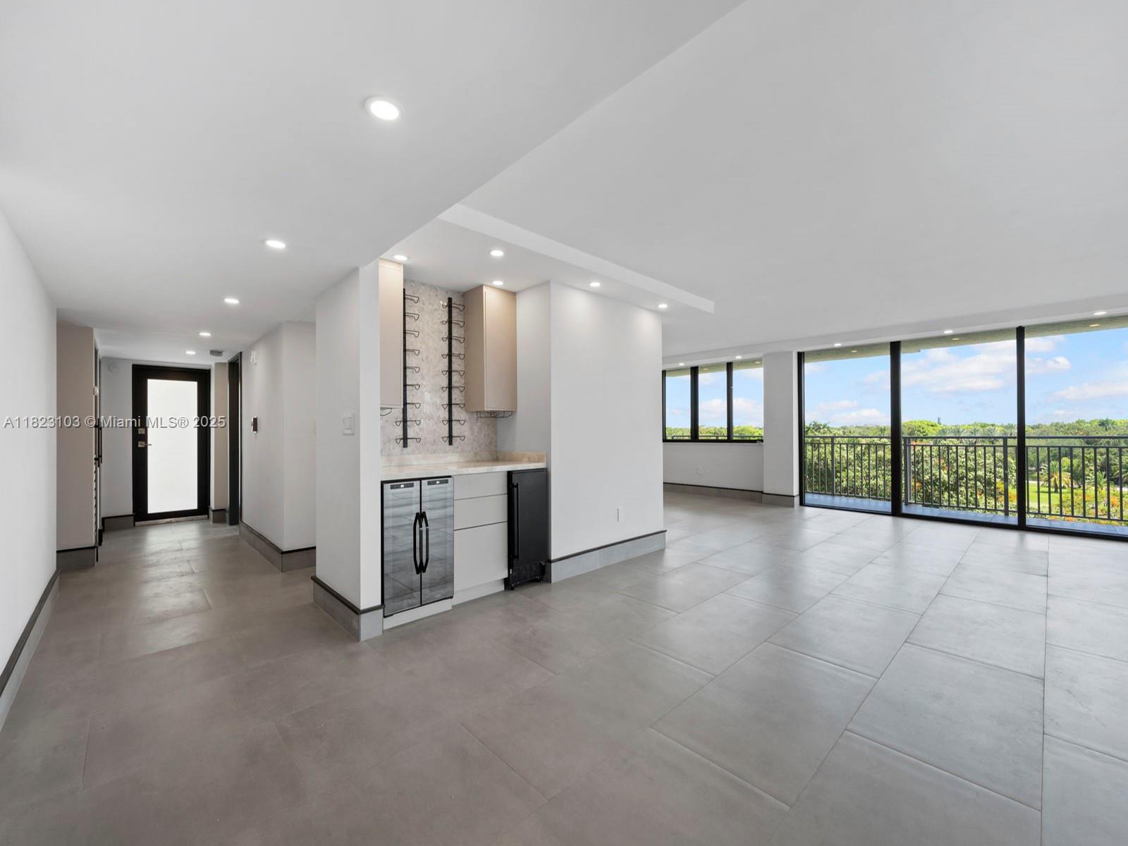 700 Coral Way #5, Coral Gables, Florida image 15