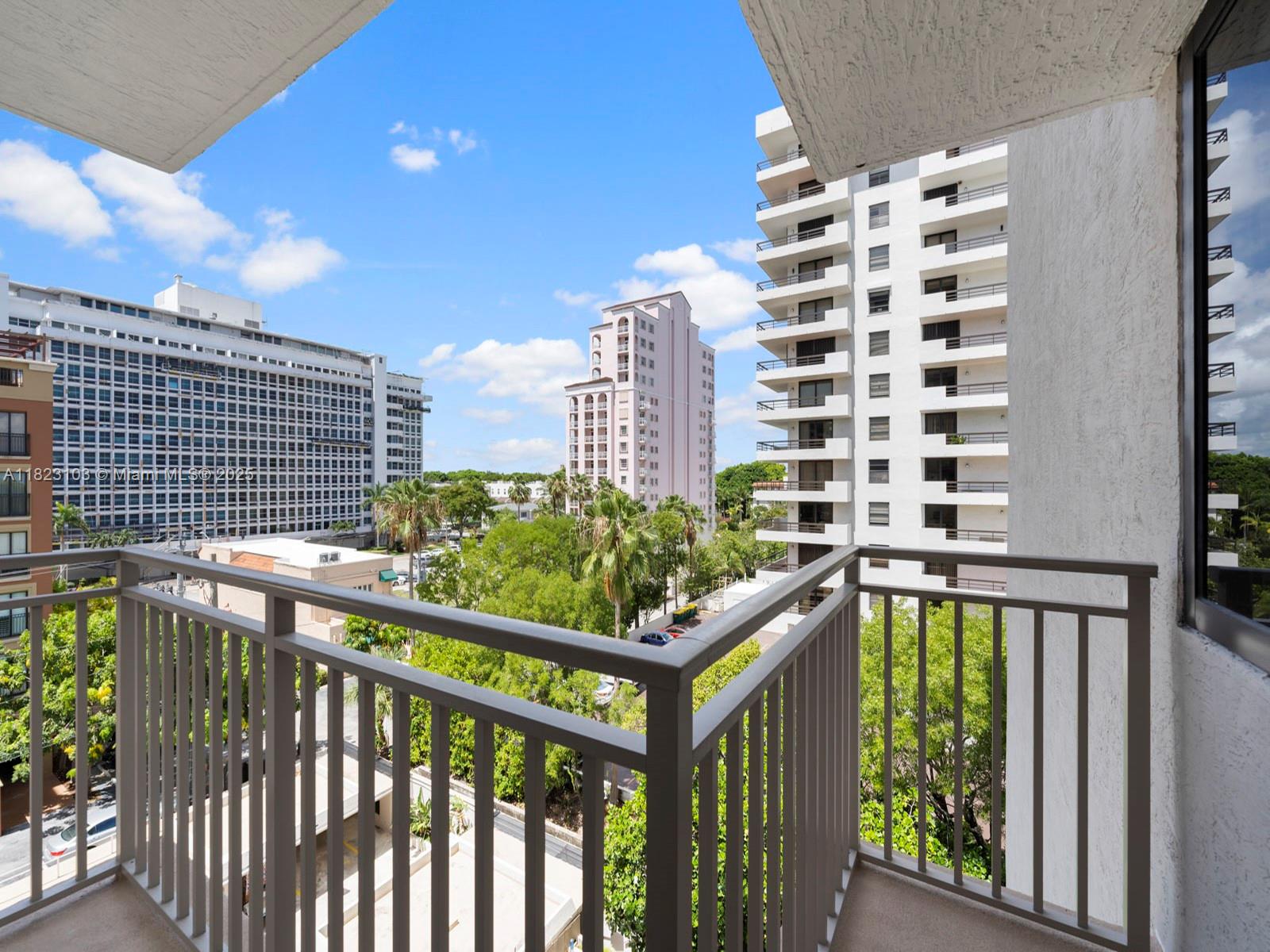 700 Coral Way #5, Coral Gables, Florida image 45
