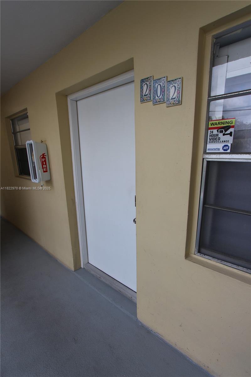 427 Santander Ave #202, Coral Gables, Florida image 2