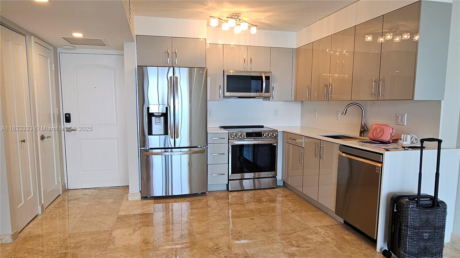 Property photo # 7