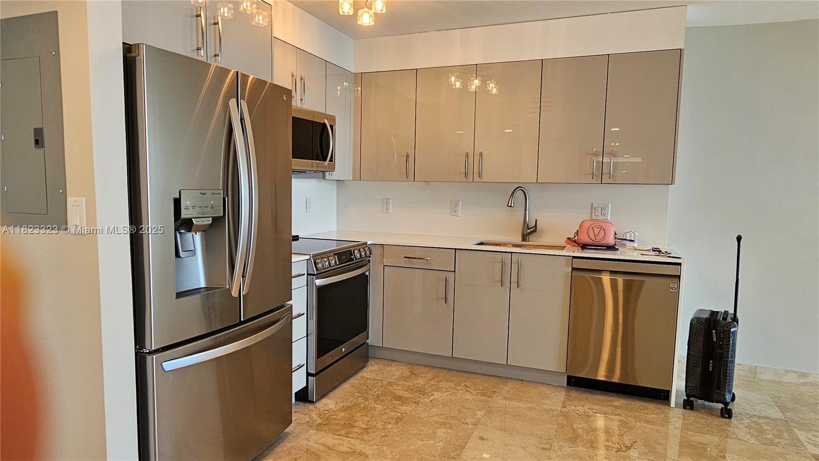 Property photo # 3