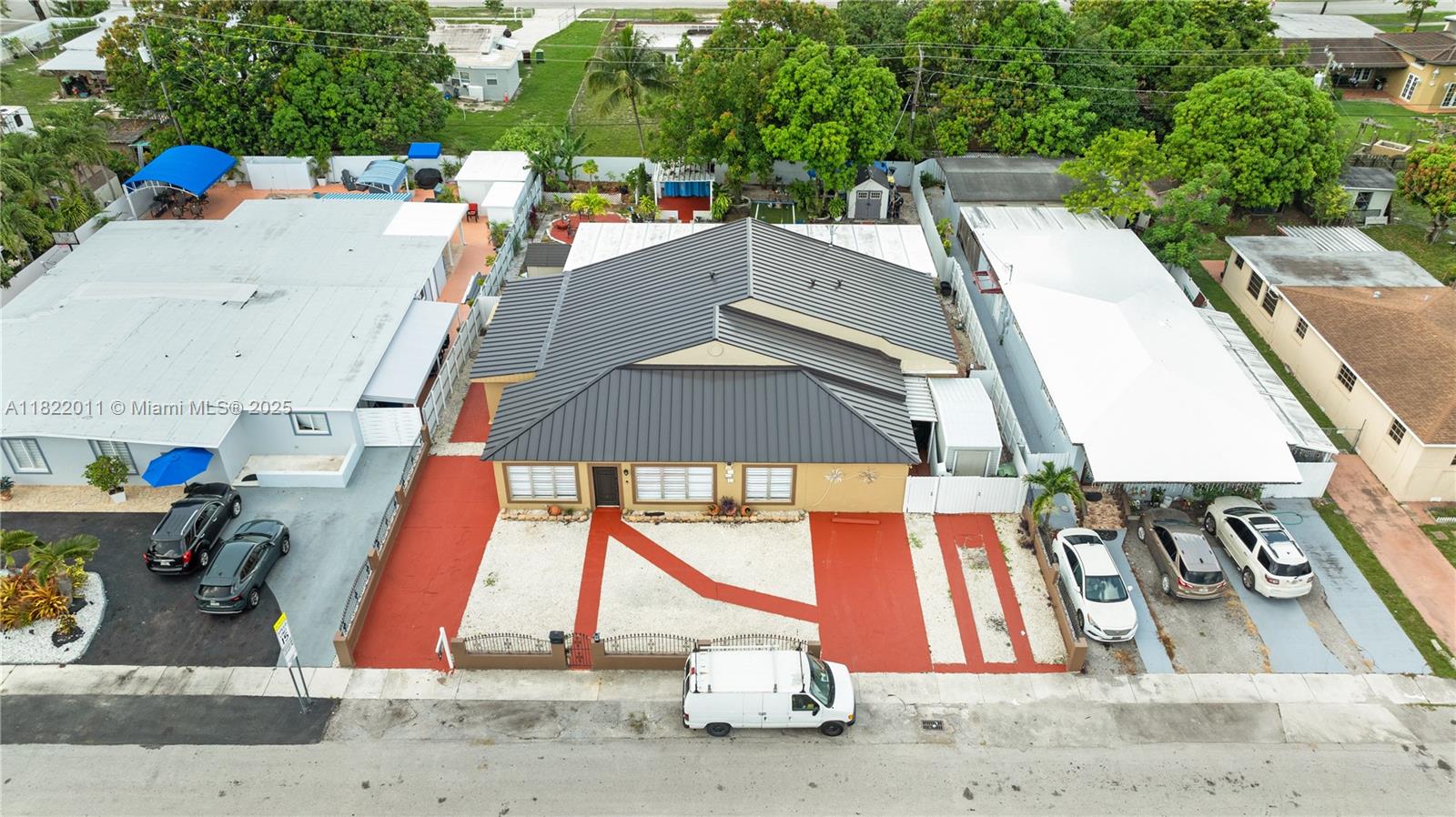 230 W 47th St, Hialeah, Florida image 10