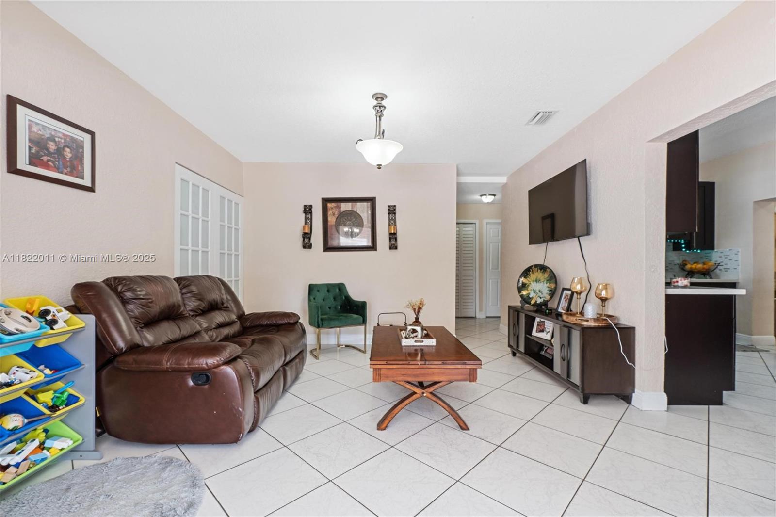 230 W 47th St, Hialeah, Florida image 19