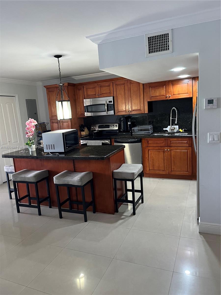 Property photo # 2