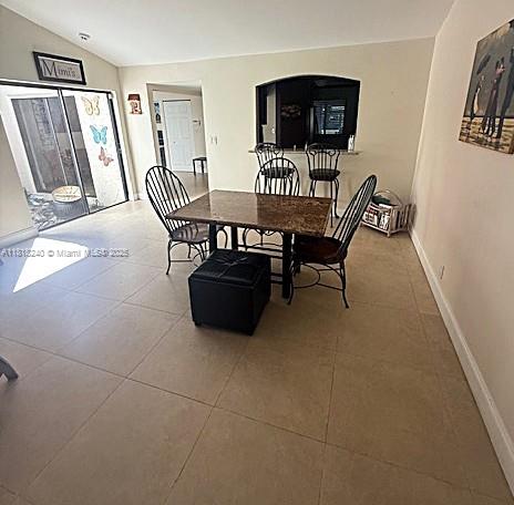 303 NW Lakeside Ct, Sunrise, Florida image 8