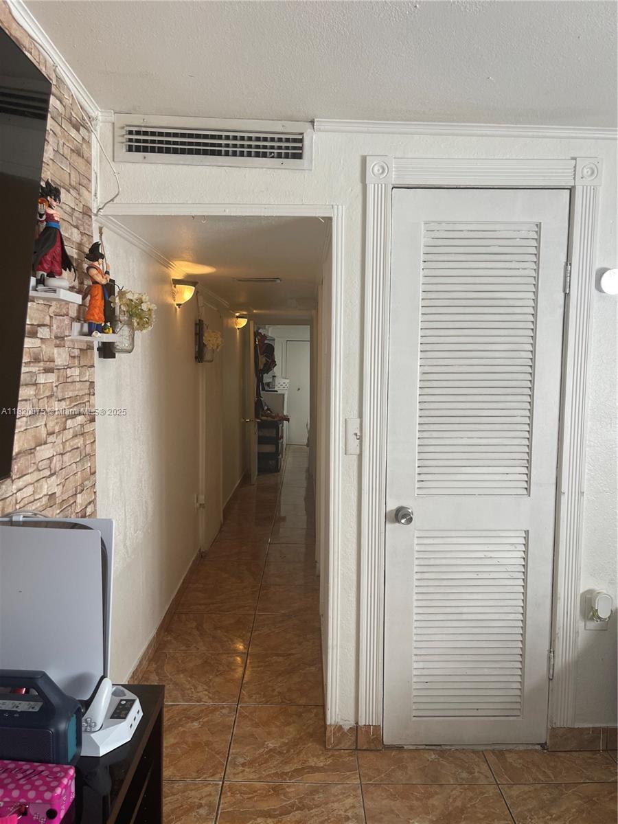 2775 W Okeechobee Rd Lote 113, Hialeah, Florida image 14