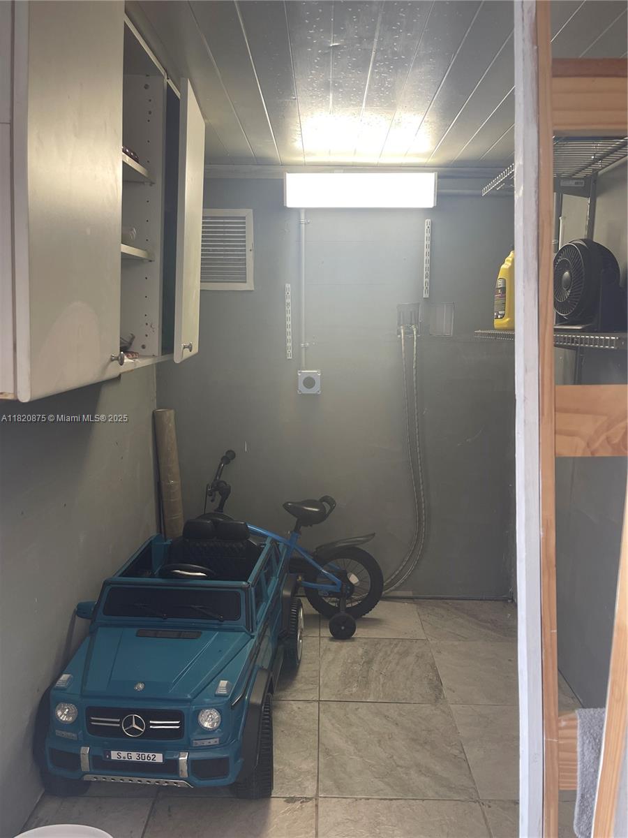 2775 W Okeechobee Rd Lote 113, Hialeah, Florida image 26