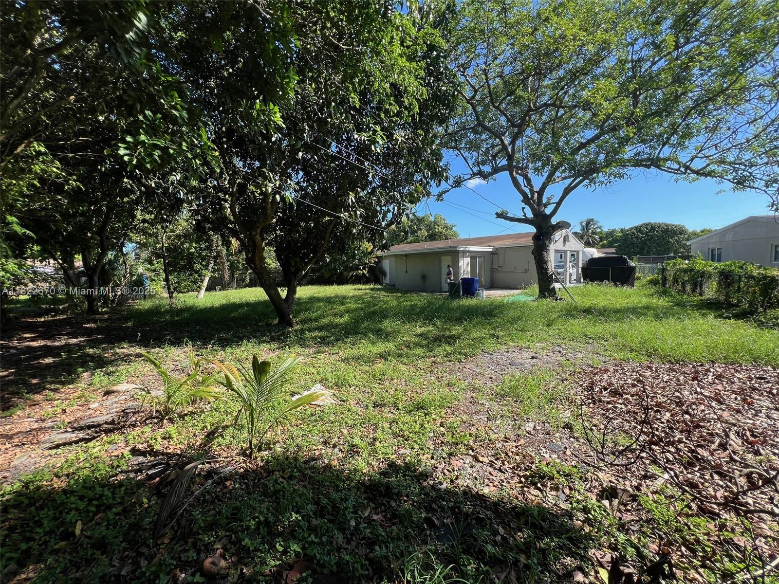 4401 SW 24th St, Fort Lauderdale, Florida image 6