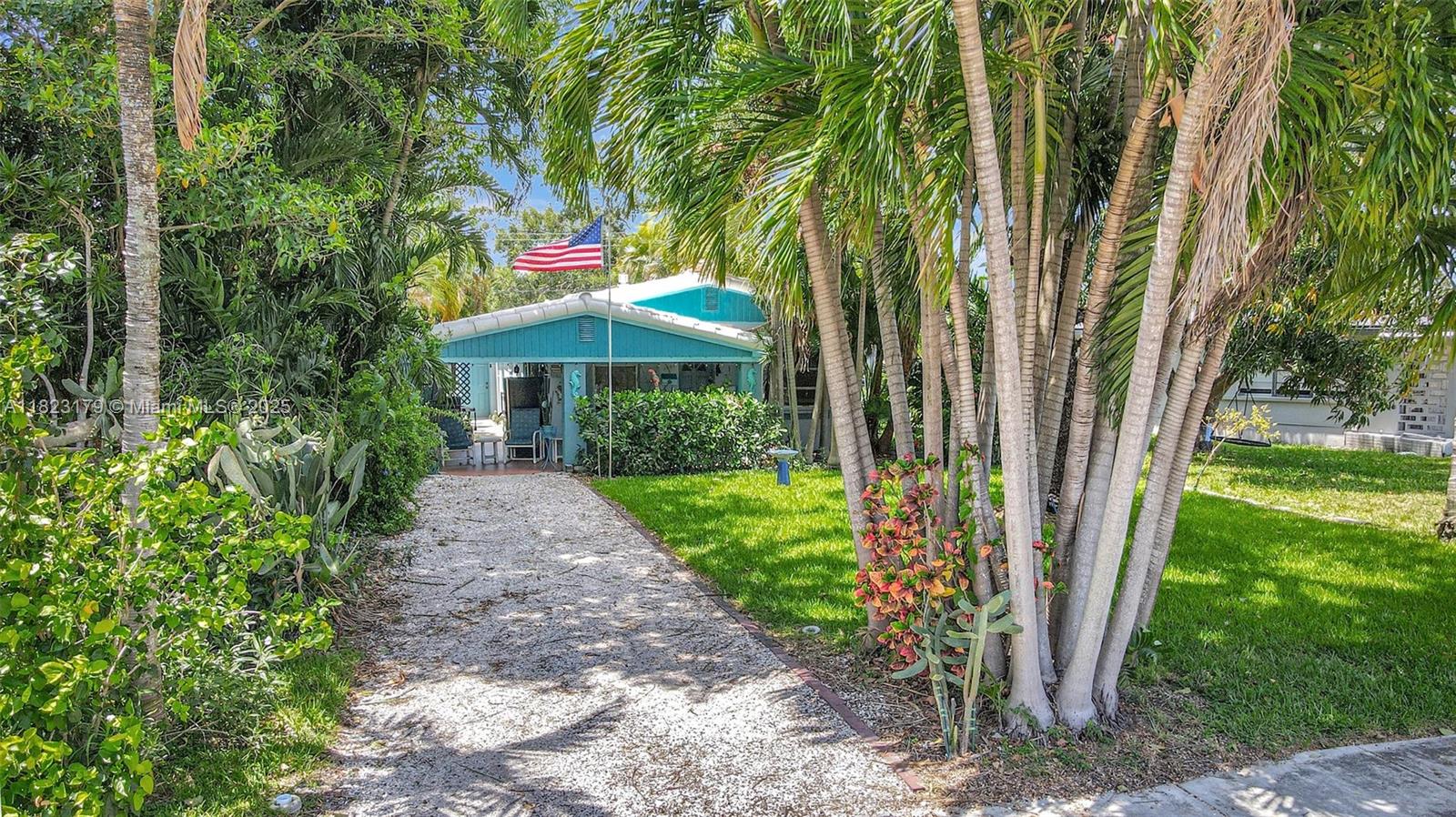 1991 NE 178th St, North Miami Beach, Florida image 25