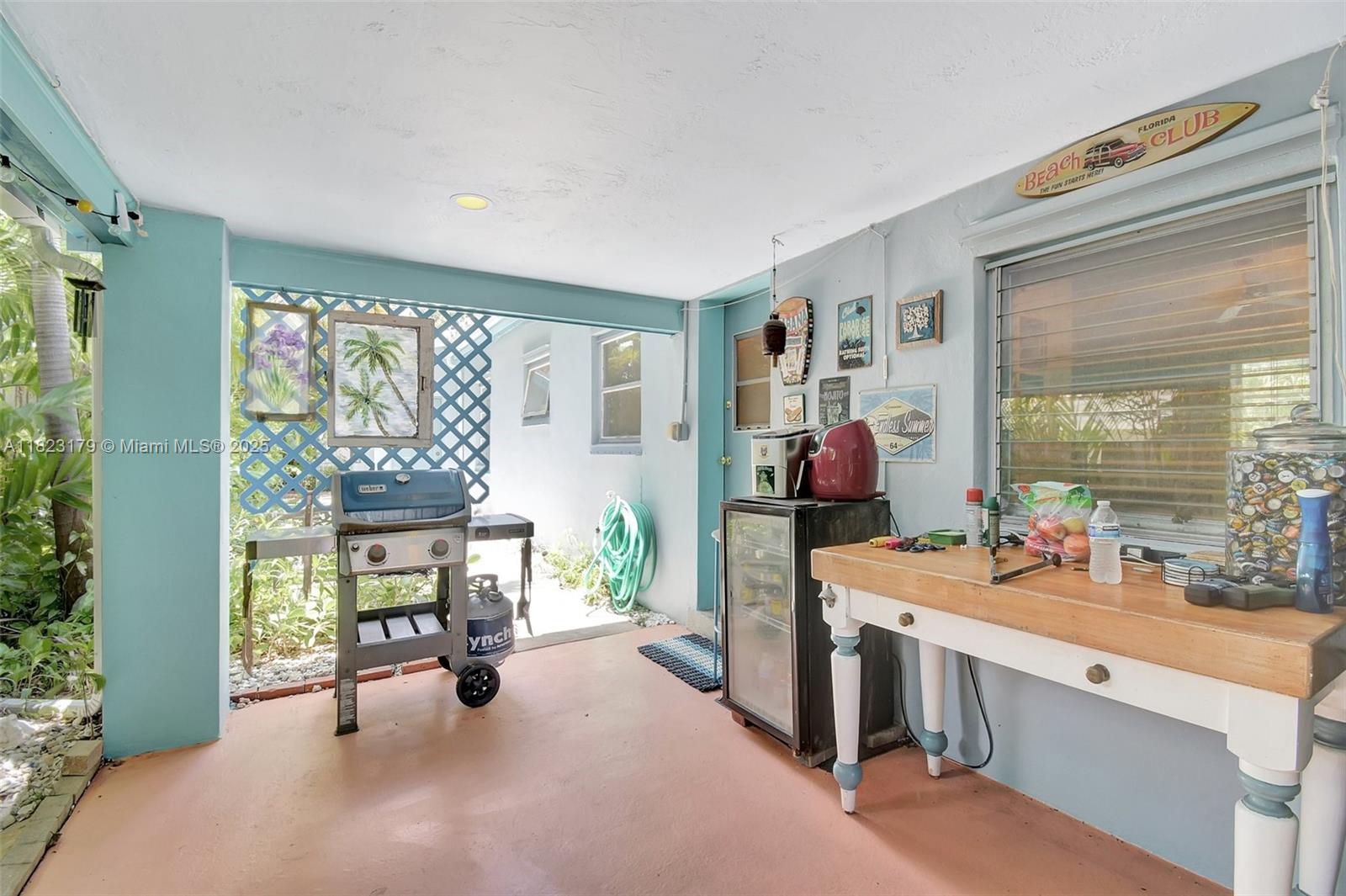 1991 NE 178th St, North Miami Beach, Florida image 30